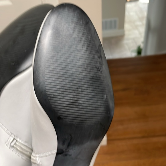 Brand New Kendall & Kylie Booties , Size 7 - Picture 10 of 13